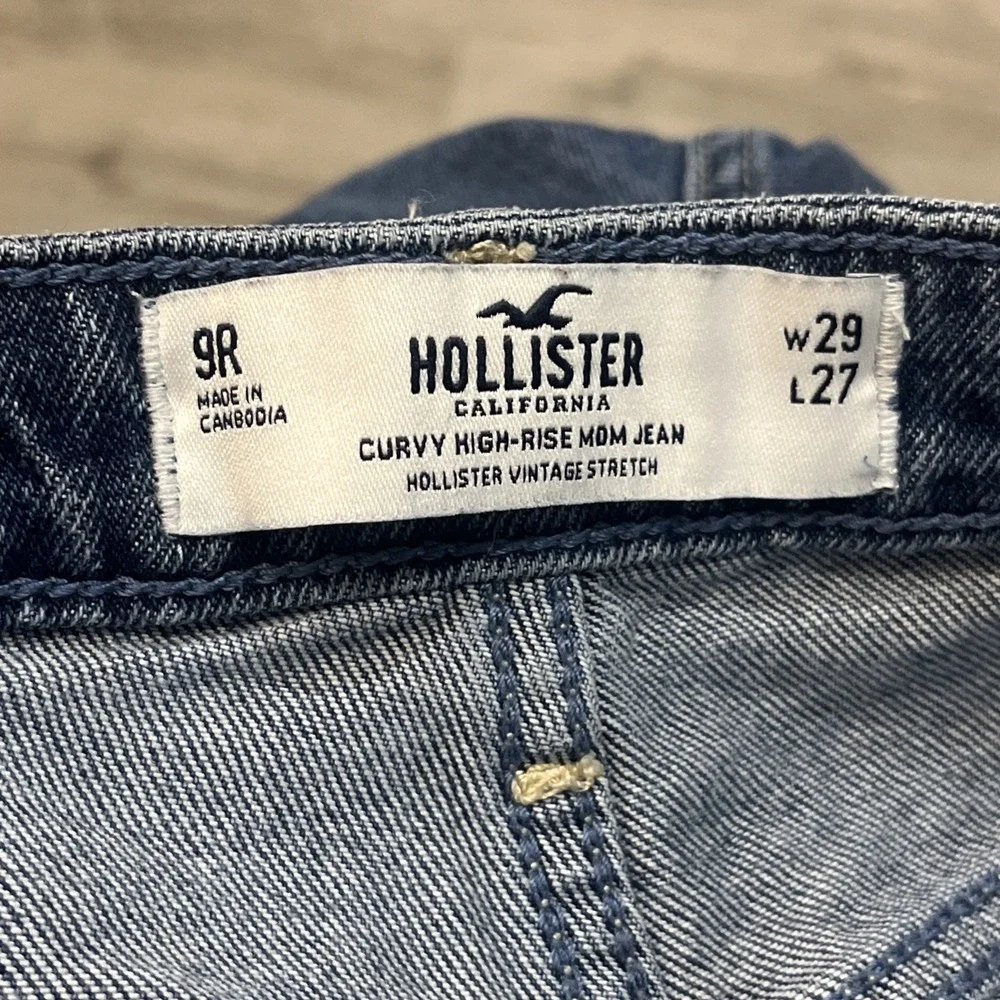 Hollister Distressed Cotton Curvy High Rise Mom Jean Vintage Stretch Size 9R W29